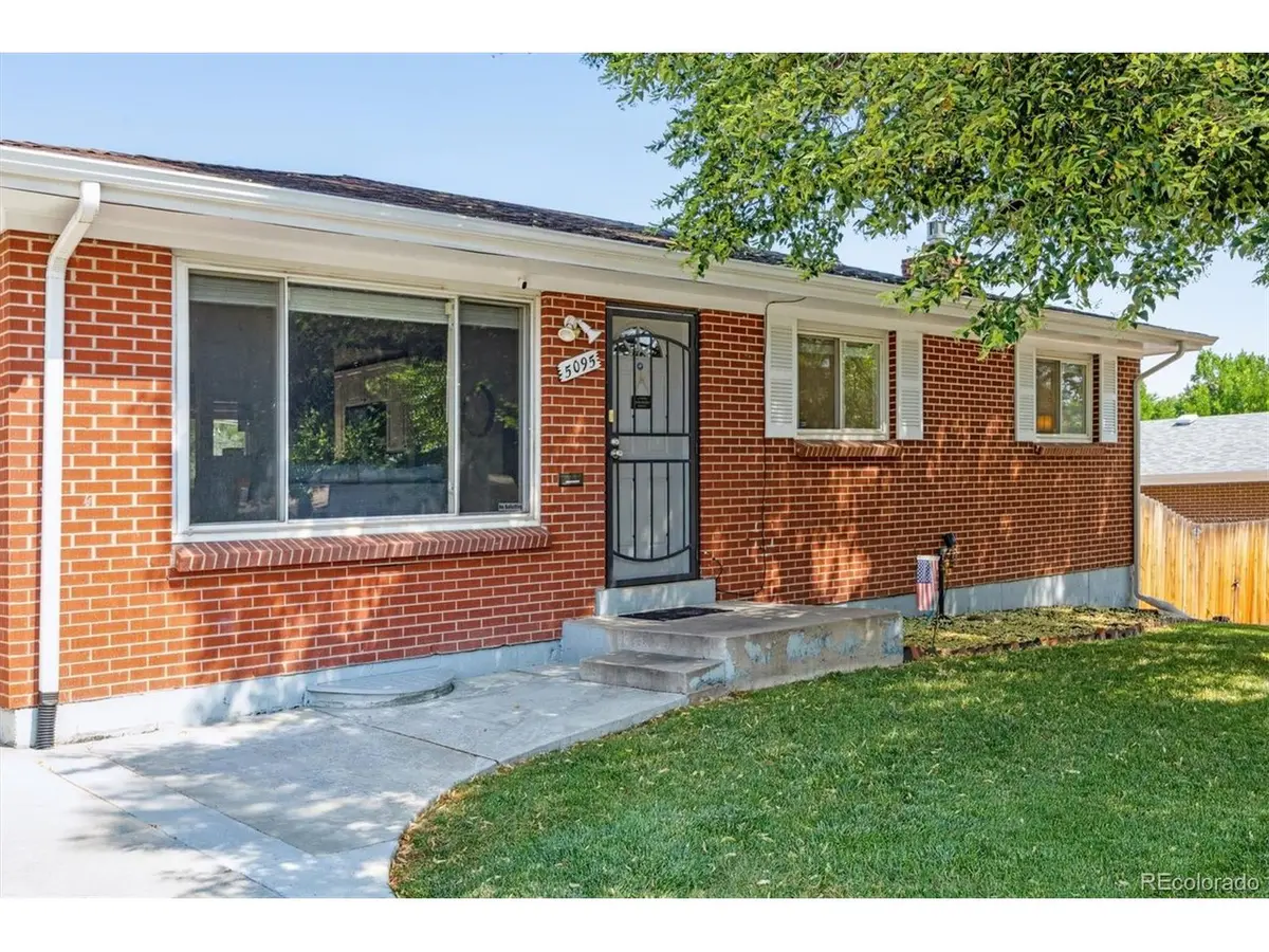 5095 S Osceola, Littleton, CO 80123