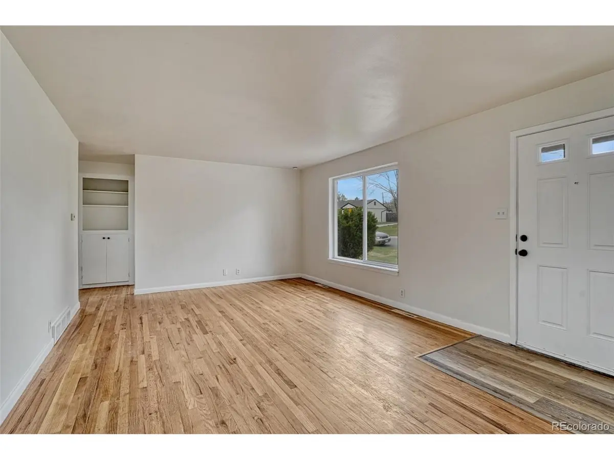 10445 W 13th, Lakewood, CO 80215