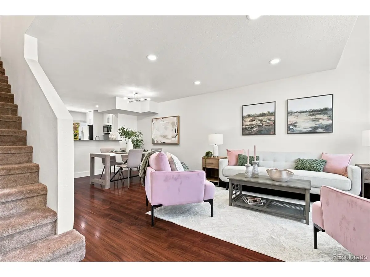 1422 Valentia, Denver, CO 80220