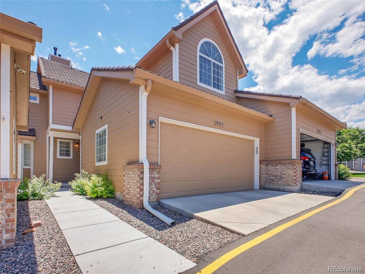 5976 S Jellison #E, Littleton, CO 80123