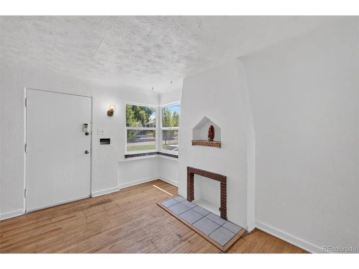 3525 N Saint Paul, Denver, CO 80205