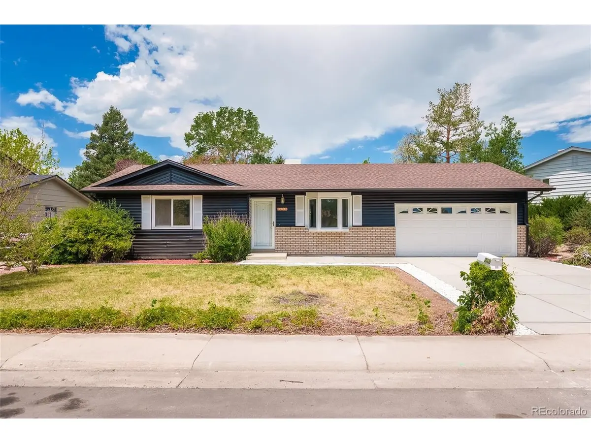 745 Mobile, Aurora, CO 80011