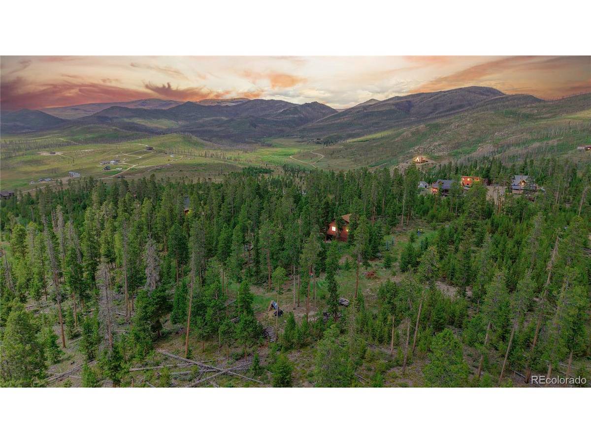 90 County Road 452, Grand Lake, CO 80447