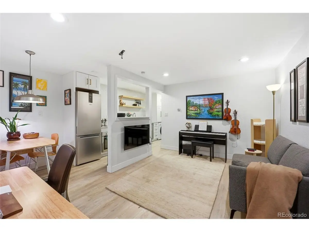 148 S Emerson #104, Denver, CO 80209