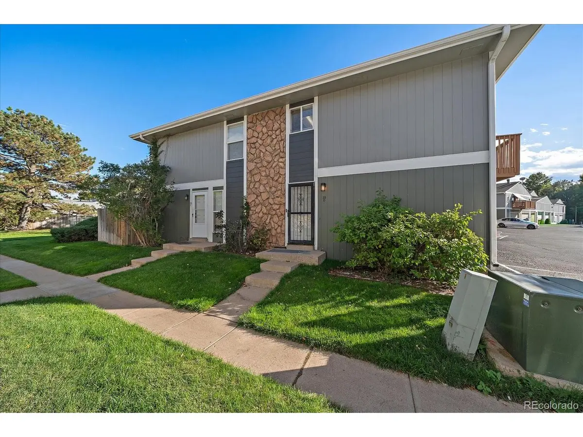 9901 E Evans #33D, Aurora, CO 80247