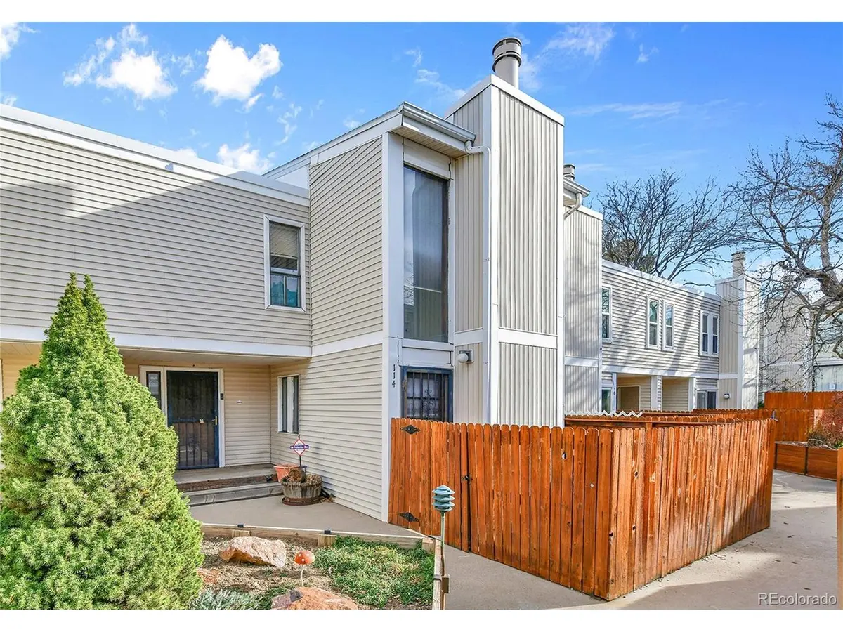 1050 S Monaco #114, Denver, CO 80224
