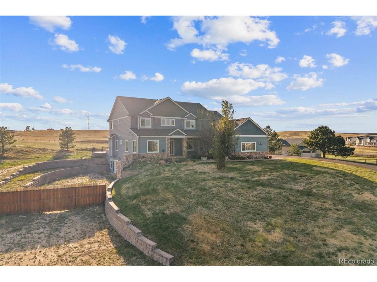 603 Coyote, Elizabeth, CO 80107