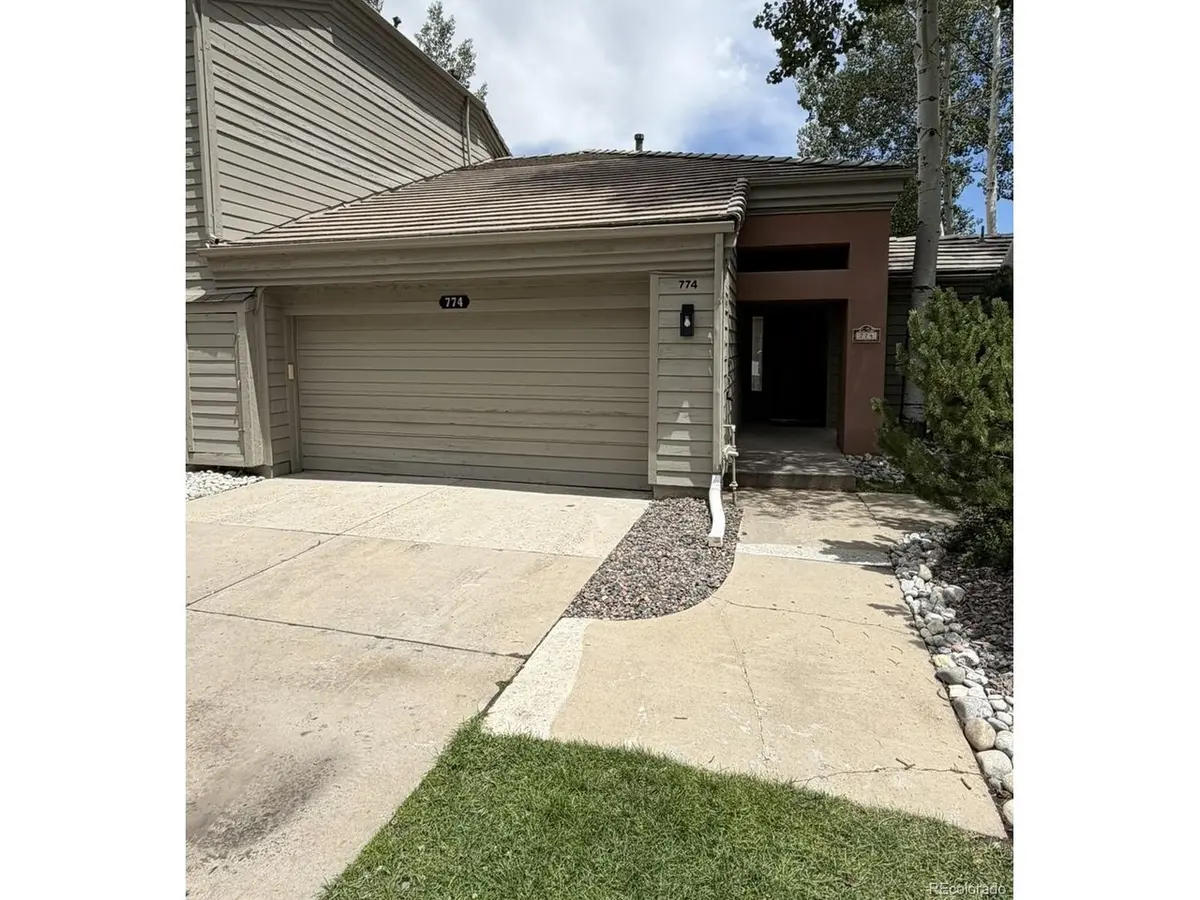774 Ridgeside, Golden, CO 80401