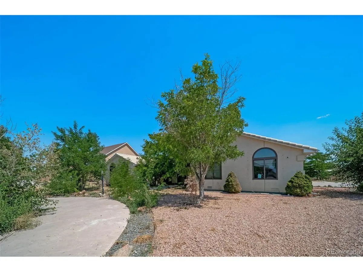 305 Kimble, Swink, CO 81077
