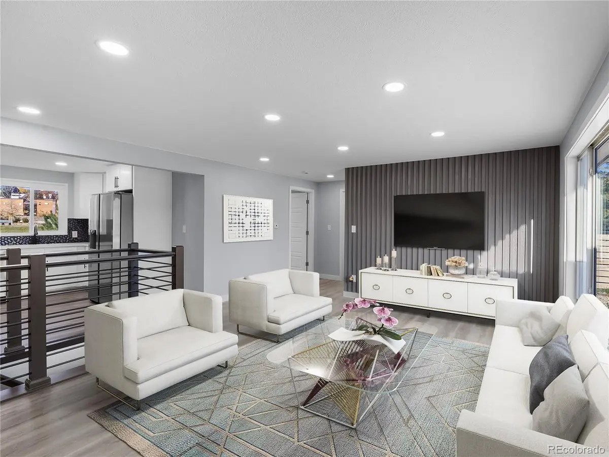 951 E 10th, Broomfield, CO 80020