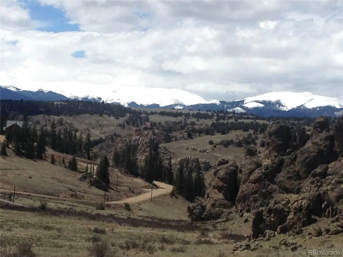 537 Lippzana, Jefferson, CO 80456