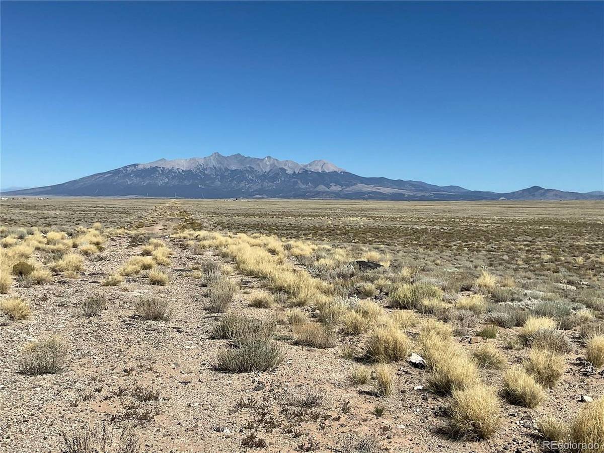 10 12th St., Blanca, CO 81123