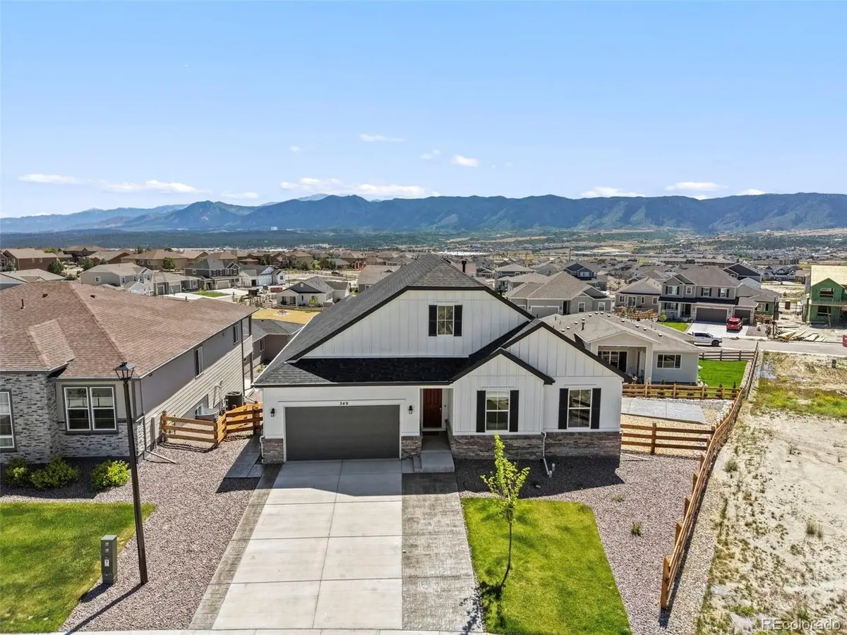 549 Old Grotto, Monument, CO 80132