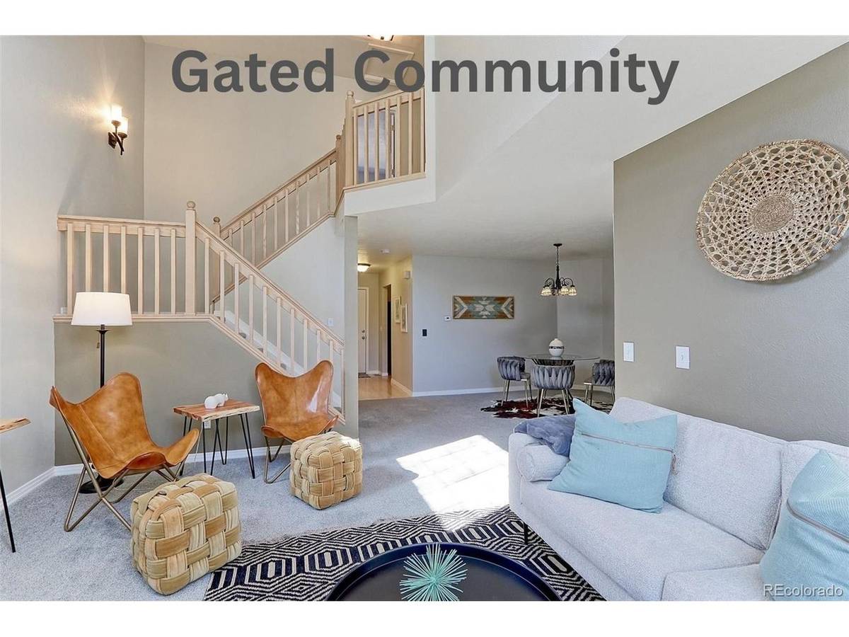 10603 W Dumbarton #B, Littleton, CO 80127