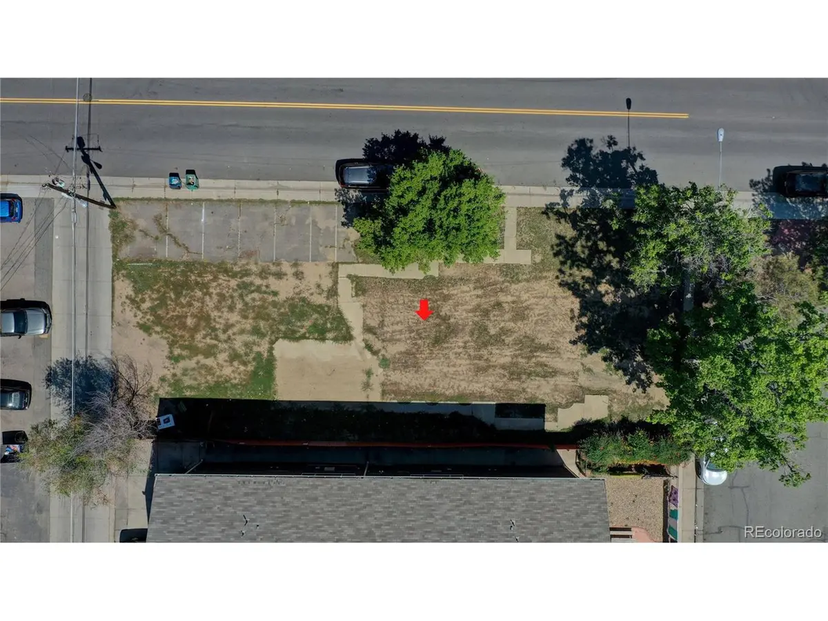 1695 Alton, Aurora, CO 80010