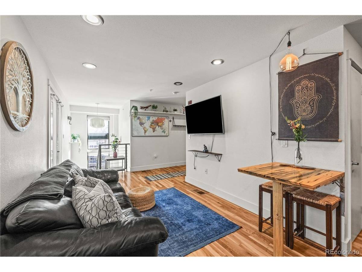 2837 Vallejo #101, Denver, CO 80211