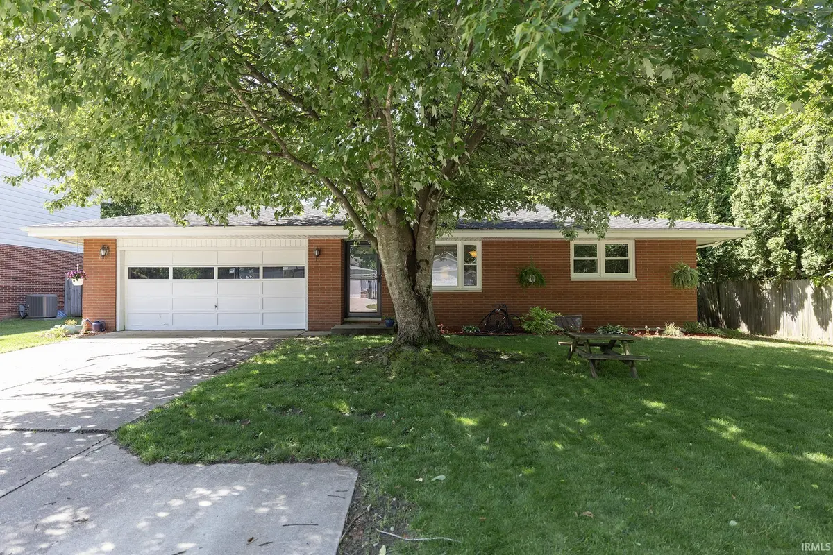 3315 Vernon AVE, Elkhart, IN 46514
