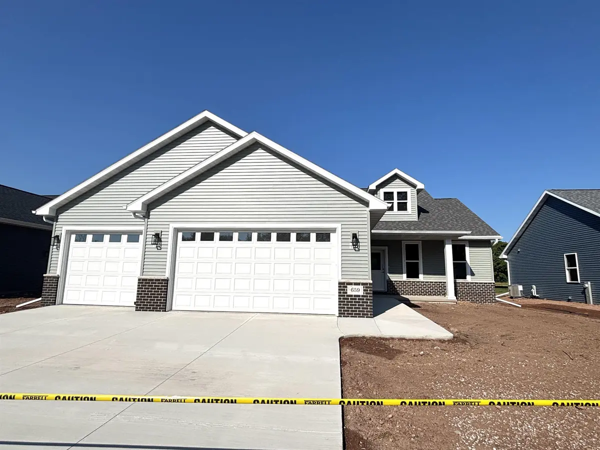659 REED ST, Neenah, WI 54956