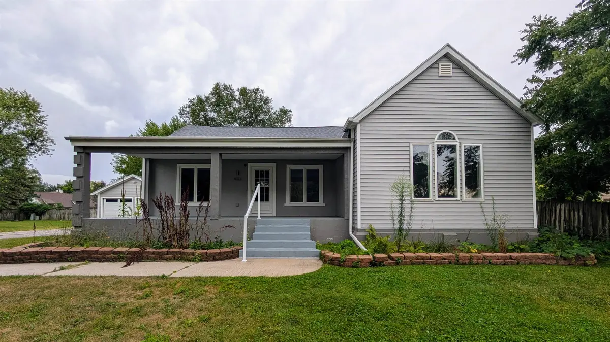 4013 MICHIGAN AVE, Manitowoc, WI 54220