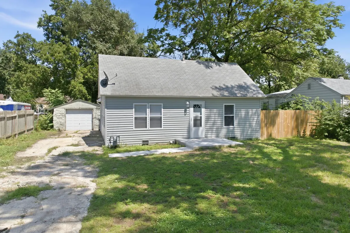 2416 S Pattie Ave, Wichita, KS 67216