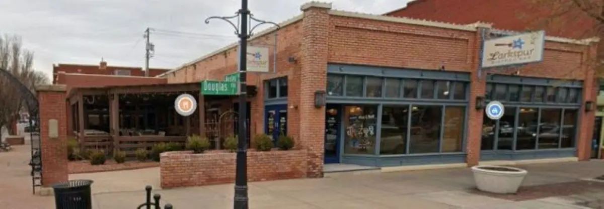 904-906 E Douglas, Wichita, KS 67202