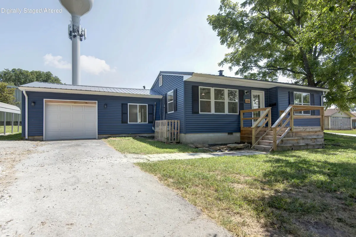 208 S Water ST, Nixa, MO 65714