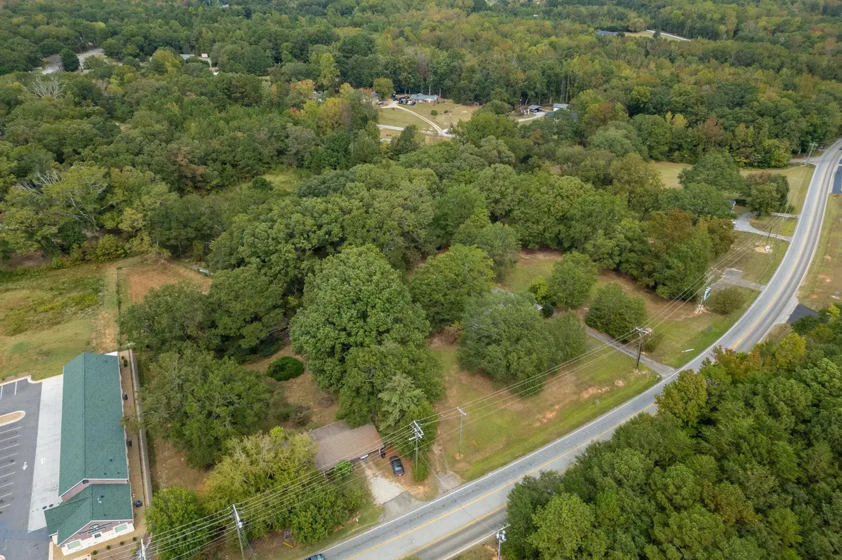 1212 W Georgia RD, Simpsonville, SC 29680-6335