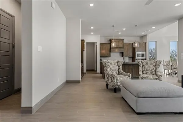 131 Spring Valley Road, Paradise, TX 76073