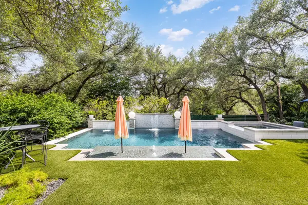 301 Copperleaf RD, Lakeway, TX 78734