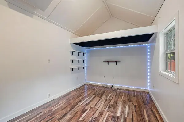 7107 Leppke CV, Austin, TX 78744