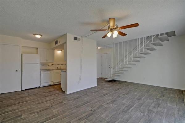 1825 Wooten Park DR #101, Austin, TX 78757