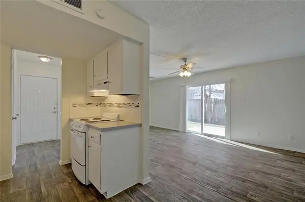 1825 Wooten Park DR #101, Austin, TX 78757