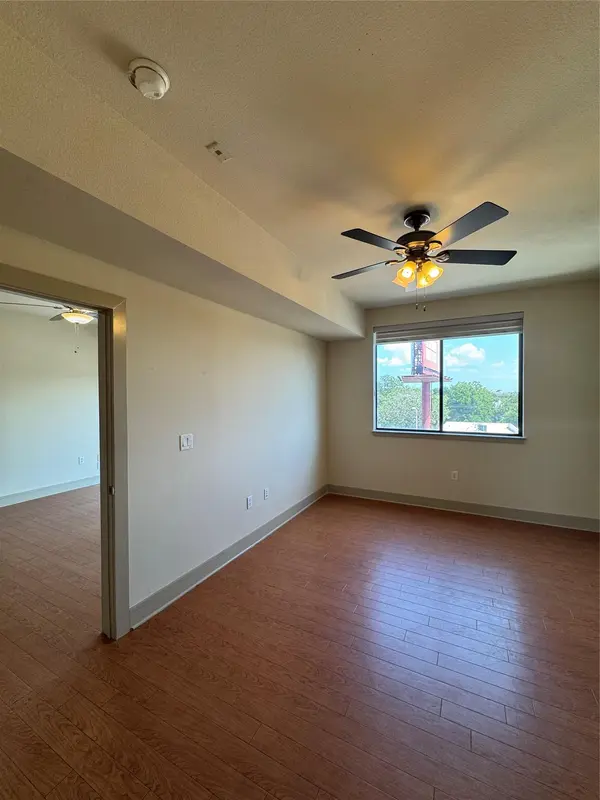 3016 Guadalupe ST #305, Austin, TX 78705