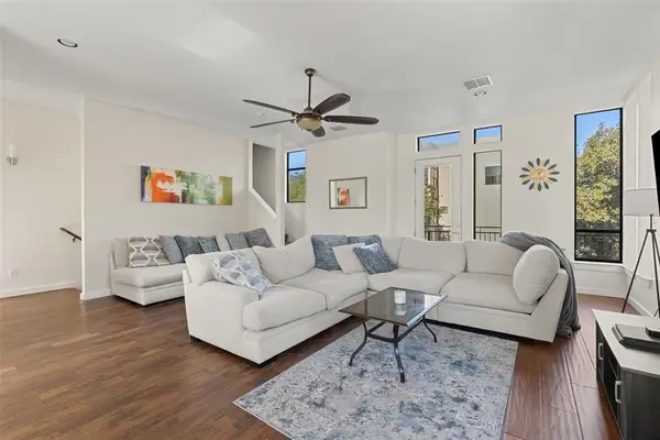 6000 S Congress Ave #201, Austin, TX 78745