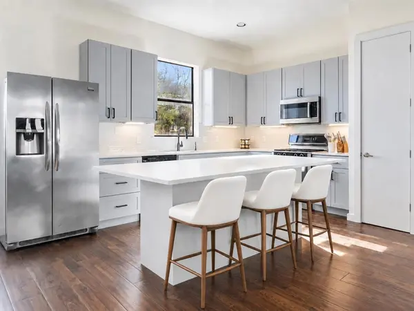 6000 S Congress Ave #201, Austin, TX 78745