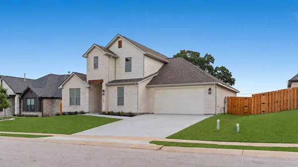 162 Buffalo Ridge RD, Giddings, TX 78942