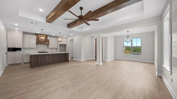 162 Buffalo Ridge RD, Giddings, TX 78942