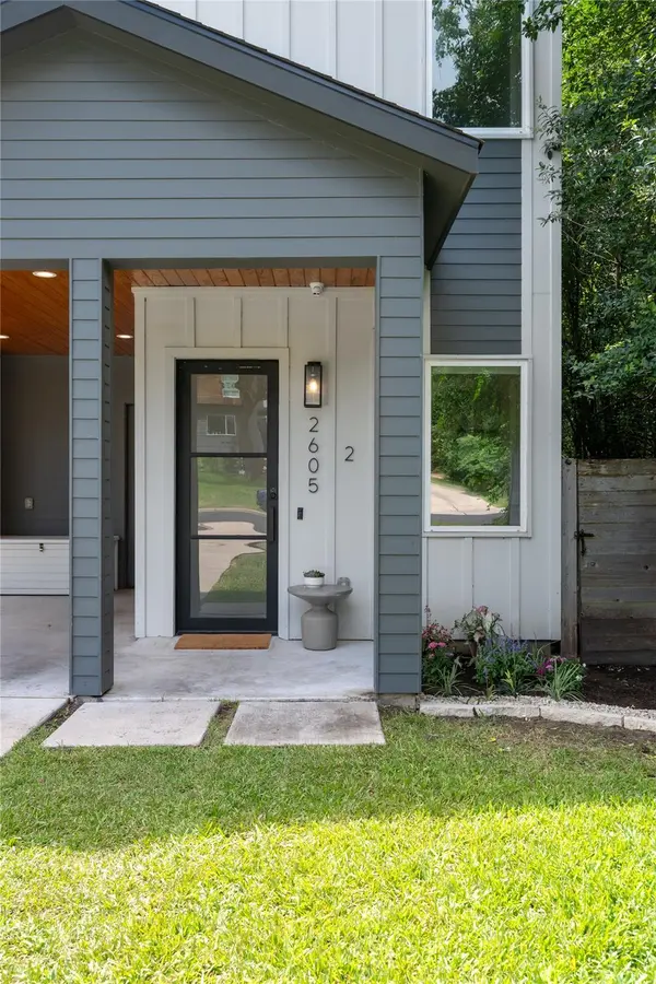 2605 S 2nd ST #2, Austin, TX 78704