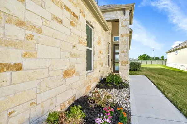 505 Faith DR, Liberty Hill, TX 78642