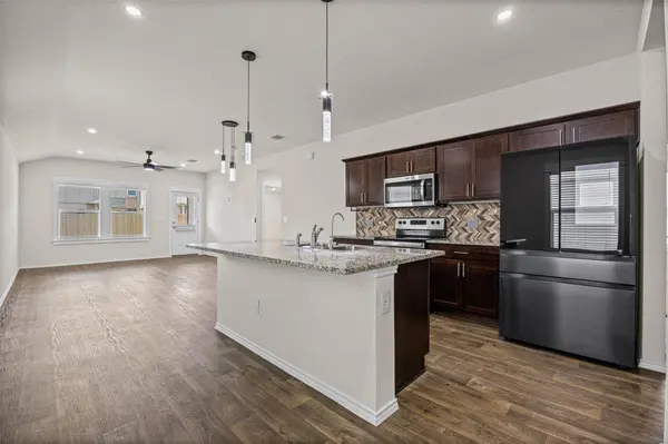 11801 Rush LN, Elgin, TX 78621