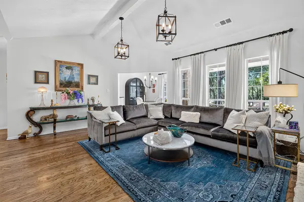 262 E Ridgewood RD, Georgetown, TX 78633
