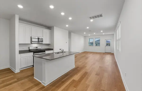 5212 Monarda Mint DR, Austin, TX 78754