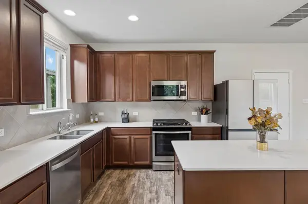 809 Whitman Ave, Georgetown, TX 78626