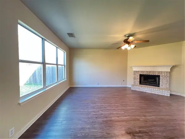 2307 Founder DR, Cedar Park, TX 78613