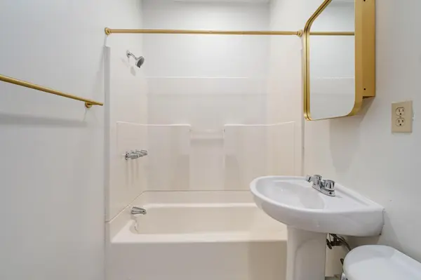 2012 Enfield RD #Unit B, Austin, TX 78703