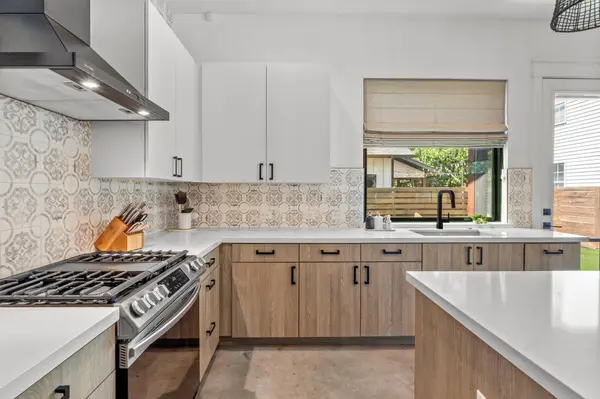 409 W 55th 1/2 ST #1, Austin, TX 78751