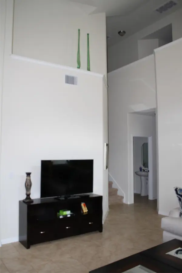13700 Sage Grouse DR #701, Austin, TX 78729