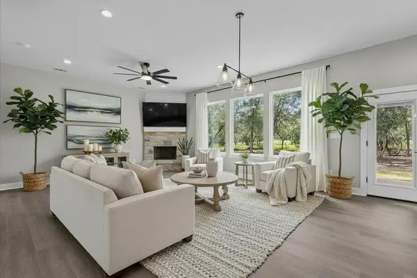 337 Nene LN, Bastrop, TX 78602