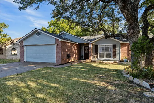 307 Fox XING, Burnet, TX 78611