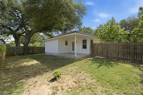 8829 Francia TRL, Austin, TX 78748